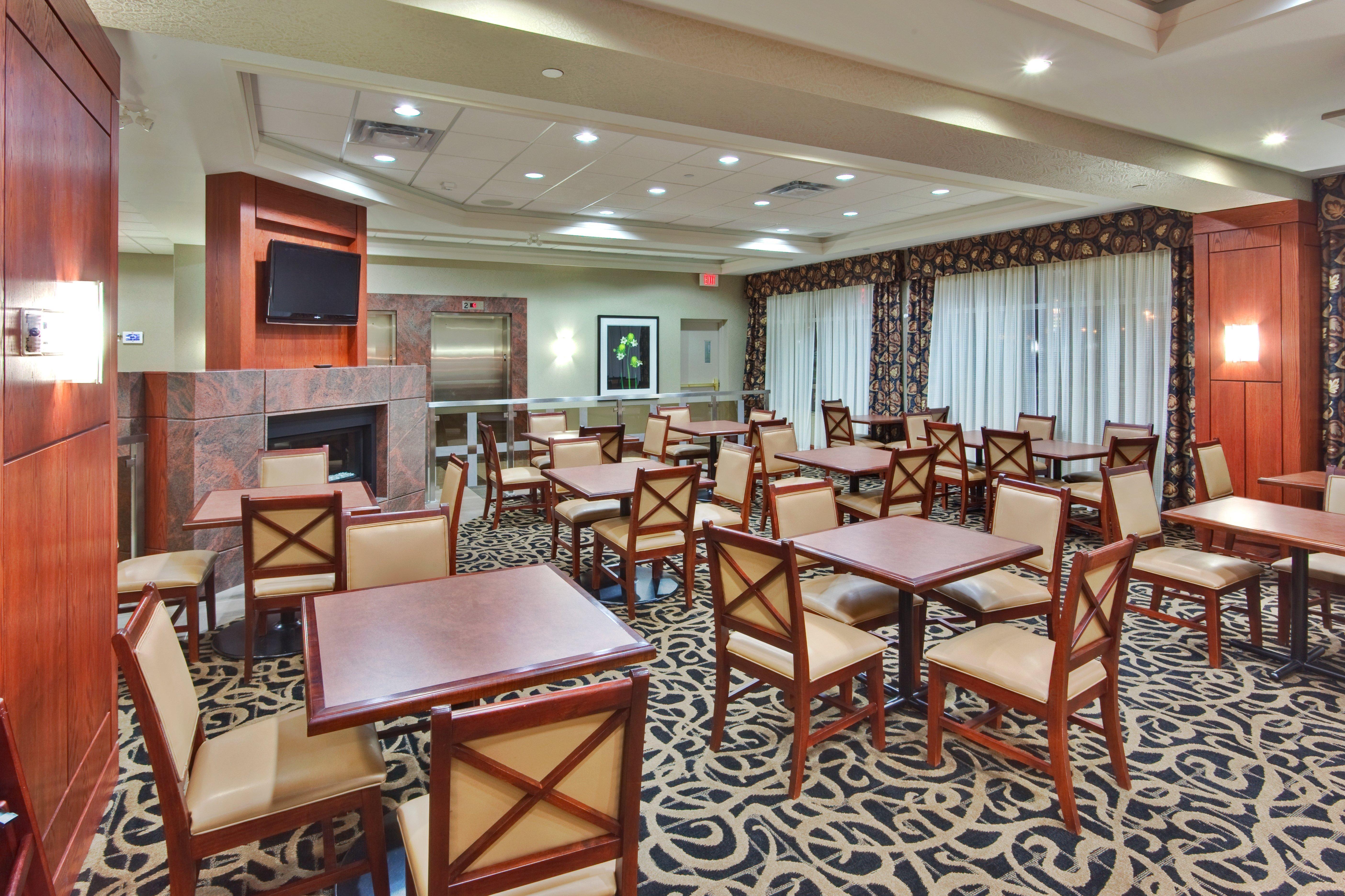 Newmarket Hotel And Suites Zewnętrze zdjęcie